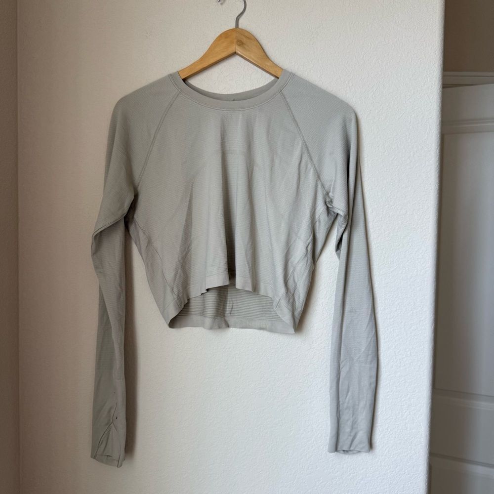 Lululemon Long Sleeve Swiftly Tech Cropped Size 12